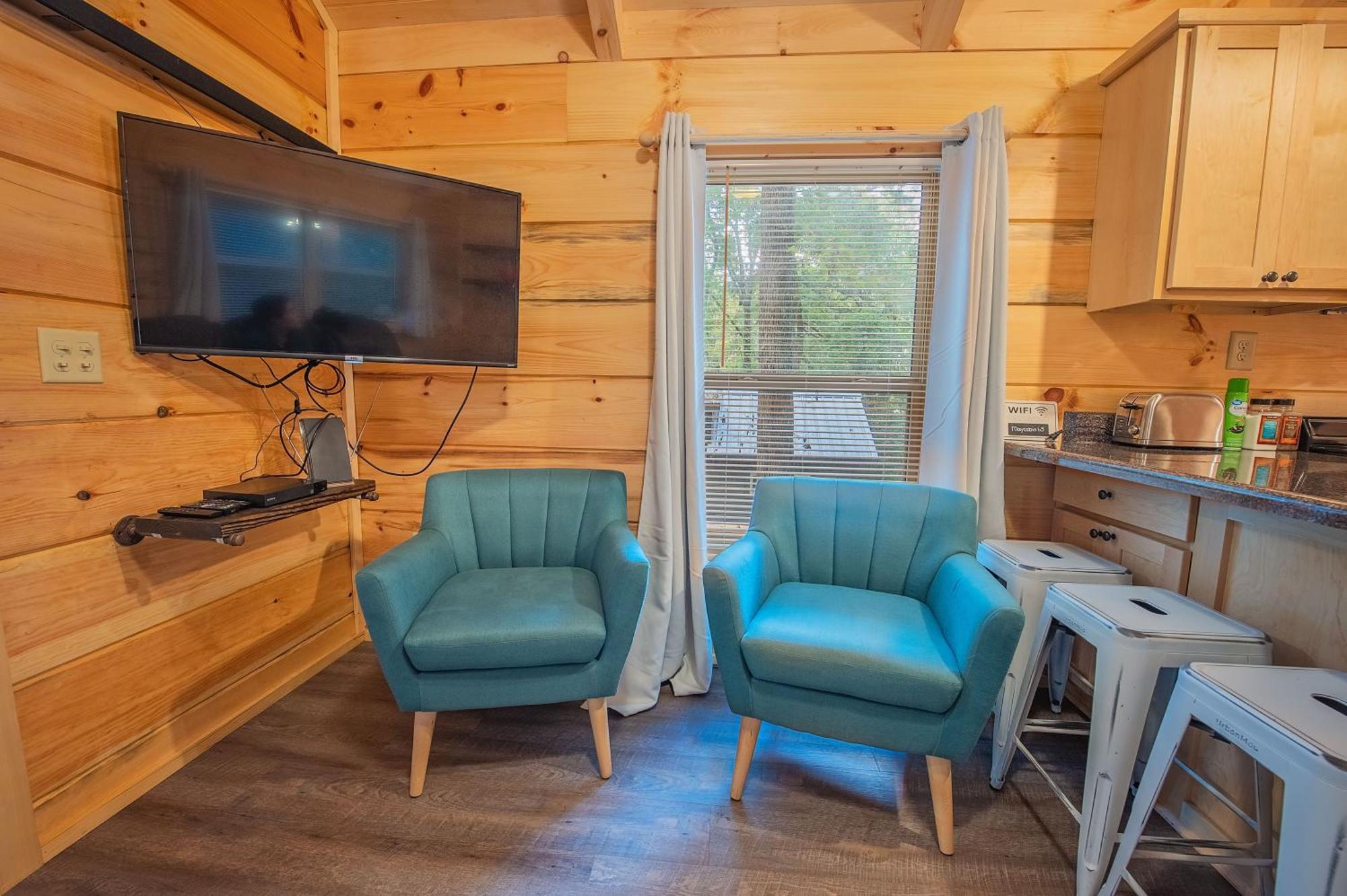 Tiny Cabin Village Private Hot Tub Lynda Cabin Chattanooga Exterior foto